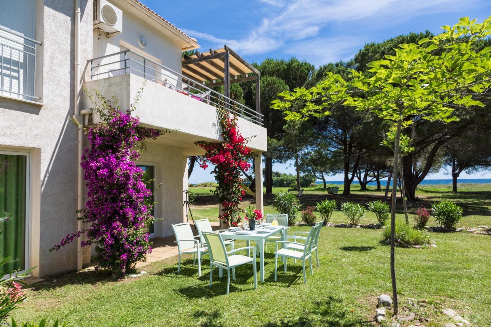 Residence Odalys Acqua Bella Poggio Mezzana Buitenkant foto